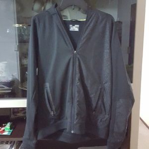 Under Armour black hoodie medium